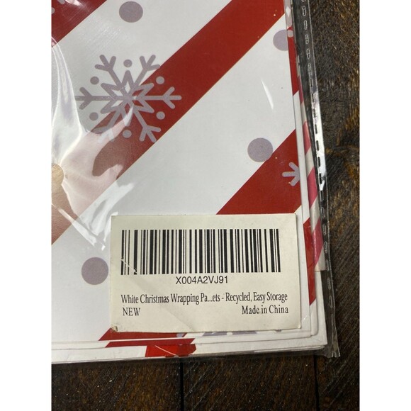 6 Lg Sheets 28 x 40" White Christmas Wrapping Paper Reindeer Stripes Red Truck - Picture 7 of 7